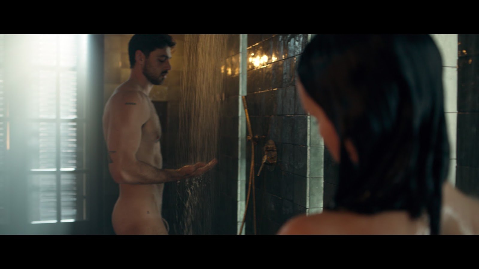 Michele Morrone, sexy italian actor nude in Netflix's 365 Days. 