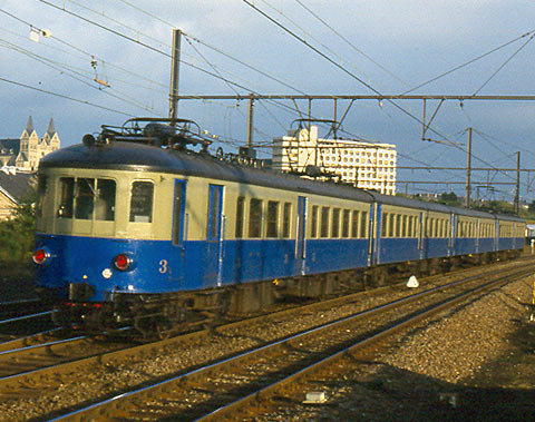 SNCB Type 35 à Arlon direction Lux-ville 10 1985